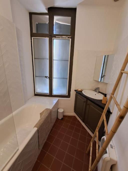 Hypercentre, Appartement Coquet En Rez-De-Chaussee Perpignan Eksteriør bilde